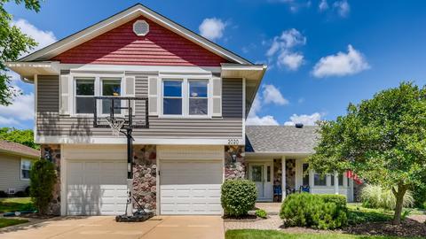 2020 W Alder Dr, Hoffman Estates, IL 60192 photo 1