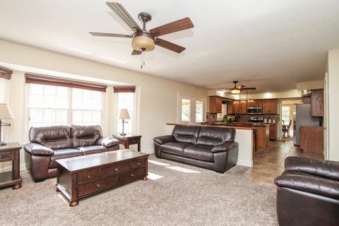 511 Amherst Dr, Normal, IL 61761 photo 19