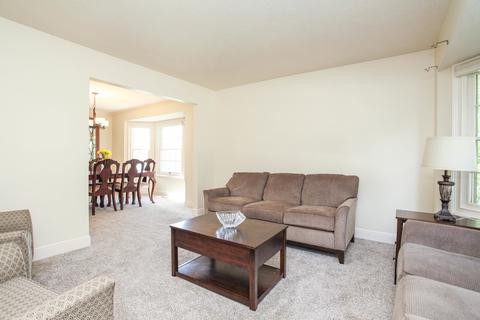 511 Amherst Dr, Normal, IL 61761 photo 6