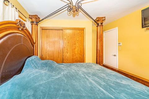 3236 Ronald Rd, Glenview, IL 60025 photo 13
