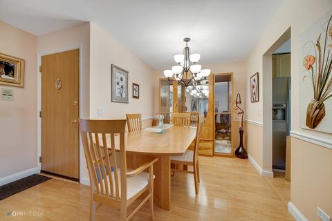 1182 Silverwood Ct #D-1, Wheeling, IL 60090 photo 16
