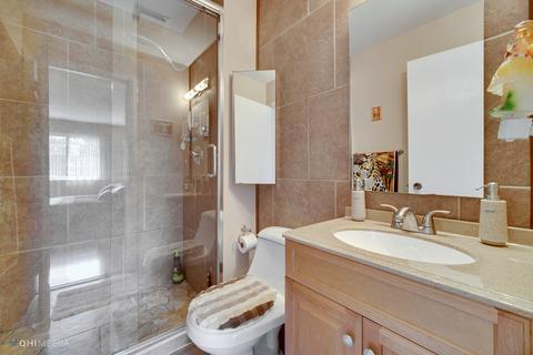 1182 Silverwood Ct #D-1, Wheeling, IL 60090 photo 12