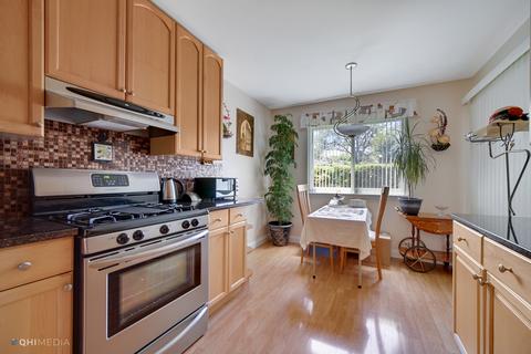1182 Silverwood Ct #D-1, Wheeling, IL 60090 photo 9