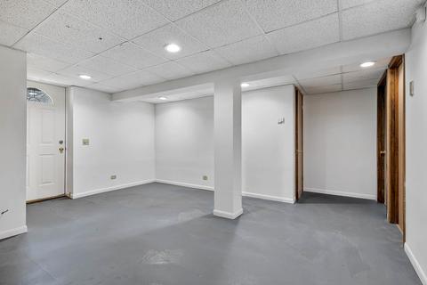130 E Thompson Dr, Wheaton, IL 60189 photo 18