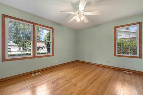 130 E Thompson Dr, Wheaton, IL 60189 photo 15
