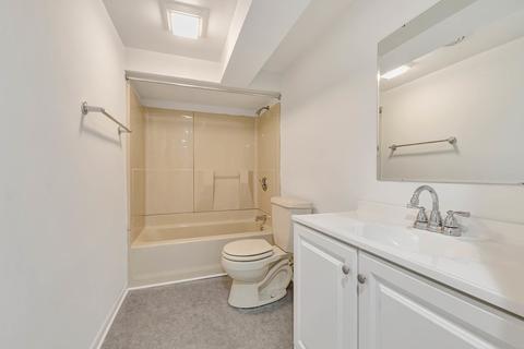 130 E Thompson Dr, Wheaton, IL 60189 photo 20