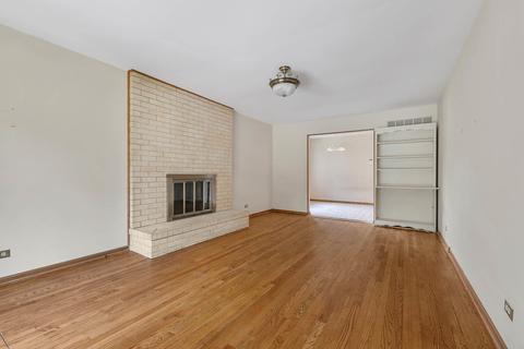 130 E Thompson Dr, Wheaton, IL 60189 photo 10