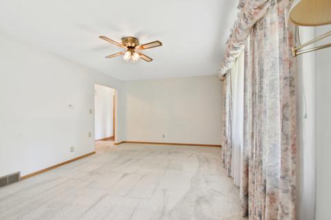 575 Pinecrest Pl, Rantoul, IL 61866 photo 5