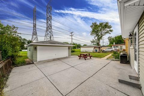 441 Ardmore Ter, Addison, IL 60101 photo 14