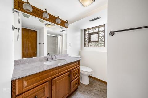 441 Ardmore Ter, Addison, IL 60101 photo 11