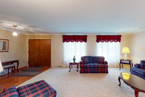 3209 Plum Grove Dr, Rolling Meadows, IL 60008 photo 4