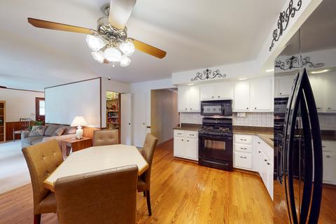 3209 Plum Grove Dr, Rolling Meadows, IL 60008 photo 17
