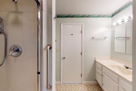 3209 Plum Grove Dr, Rolling Meadows, IL 60008 photo 16
