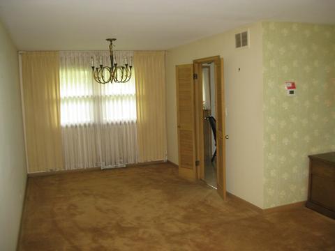2015 E Cayuga Ln, Mount Prospect, IL 60056 photo 5
