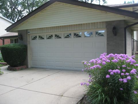 2015 E Cayuga Ln, Mount Prospect, IL 60056 photo 15