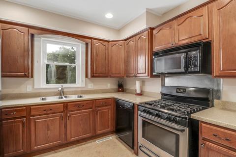 1201 Hovey Ave, Normal, IL 61761 photo 17