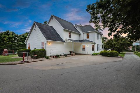 1201 Hovey Ave, Normal, IL 61761 photo 3