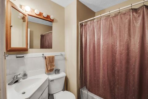 1403 E Olive St, Bloomington, IL 61701 photo 26