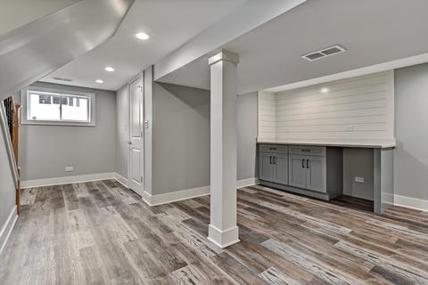 5734 S Massasoit Ave, Chicago, IL 60638 photo 12