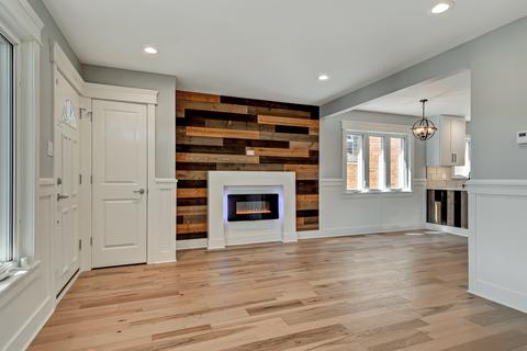 5734 S Massasoit Ave, Chicago, IL 60638 photo 2