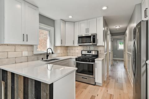 5734 S Massasoit Ave, Chicago, IL 60638 photo 5