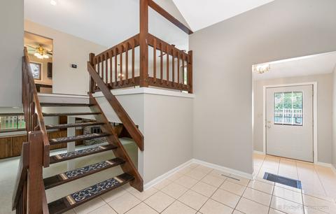 5304 Abbey Dr, Mchenry, IL 60050 photo 5