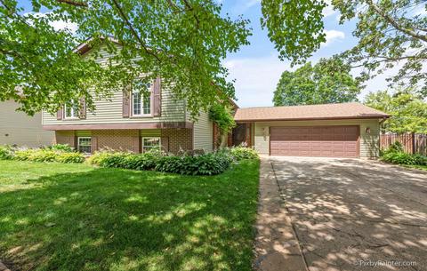 5304 Abbey Dr, Mchenry, IL 60050 photo 3