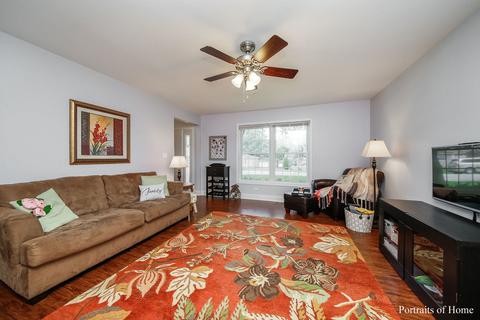 231 Highland Rd, Willowbrook, IL 60527 photo 4