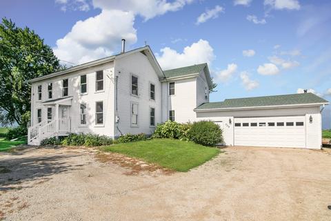 539 Hedge Rd, Compton, IL 61318 photo 2