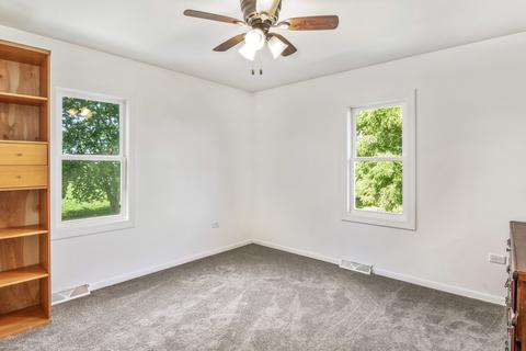 539 Hedge Rd, Compton, IL 61318 photo 14