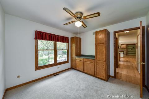 2460 Chatfield Ct, Aurora, IL 60504 photo 10