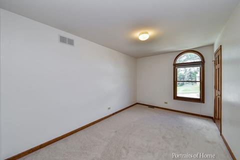 2460 Chatfield Ct, Aurora, IL 60504 photo 18