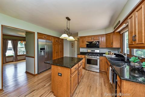 2460 Chatfield Ct, Aurora, IL 60504 photo 6
