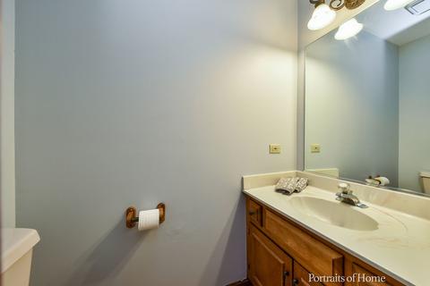 2460 Chatfield Ct, Aurora, IL 60504 photo 12