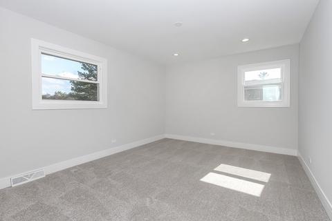 852 E Paddock Dr, Palatine, IL 60074 photo 14