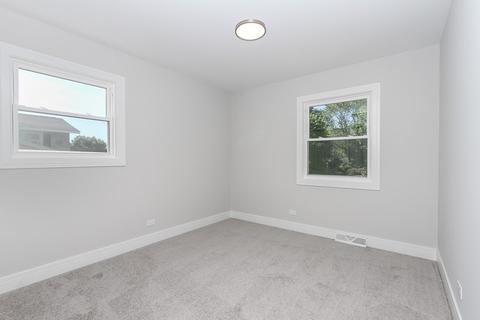 852 E Paddock Dr, Palatine, IL 60074 photo 21