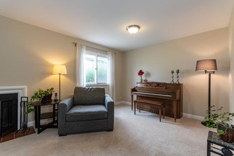 1476 Blackburn St, Wheaton, IL 60189 photo 8