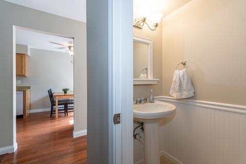 1476 Blackburn St, Wheaton, IL 60189 photo 12