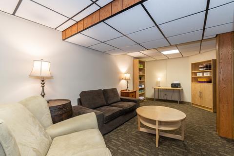 1476 Blackburn St, Wheaton, IL 60189 photo 17