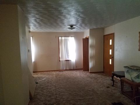 102 Linn St, Benson, IL 61516 photo 10