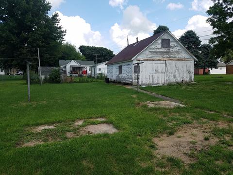 102 Linn St, Benson, IL 61516 photo 5