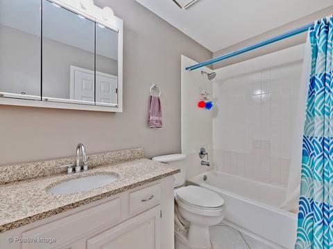 999 Split Rail Dr, Carol Stream, IL 60188 photo 15