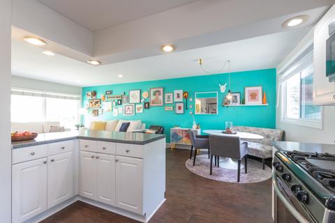 215 Bode Rd, Hoffman Estates, IL 60169 photo 7