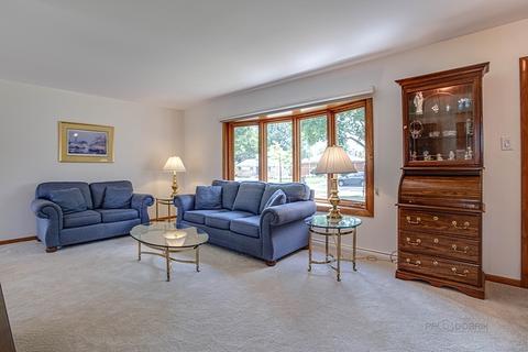 245 Hatlen Ave, Mount Prospect, IL 60056 photo 5