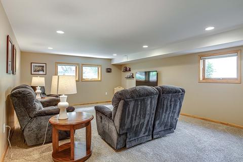 245 Hatlen Ave, Mount Prospect, IL 60056 photo 20