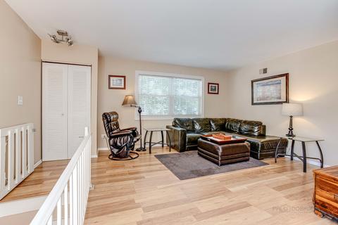 1324 Braver Ct #100D, Wheeling, IL 60090 photo 5