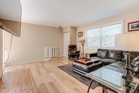 1324 Braver Ct #100D, Wheeling, IL 60090 photo 10