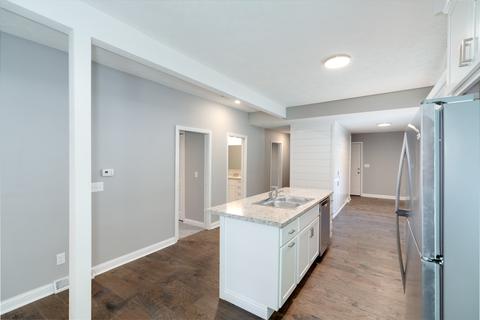 702 N Linden St, Normal, IL 61761 photo 8