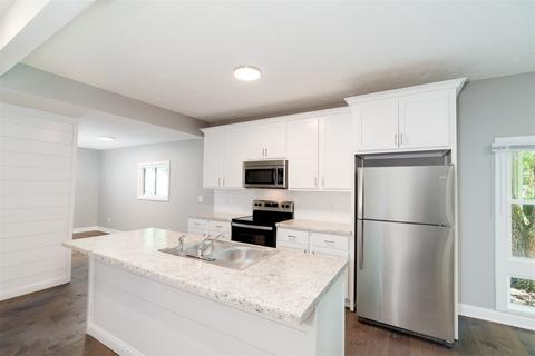 702 N Linden St, Normal, IL 61761 photo 9
