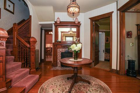 705 Broadway, Normal, IL 61761 photo 11